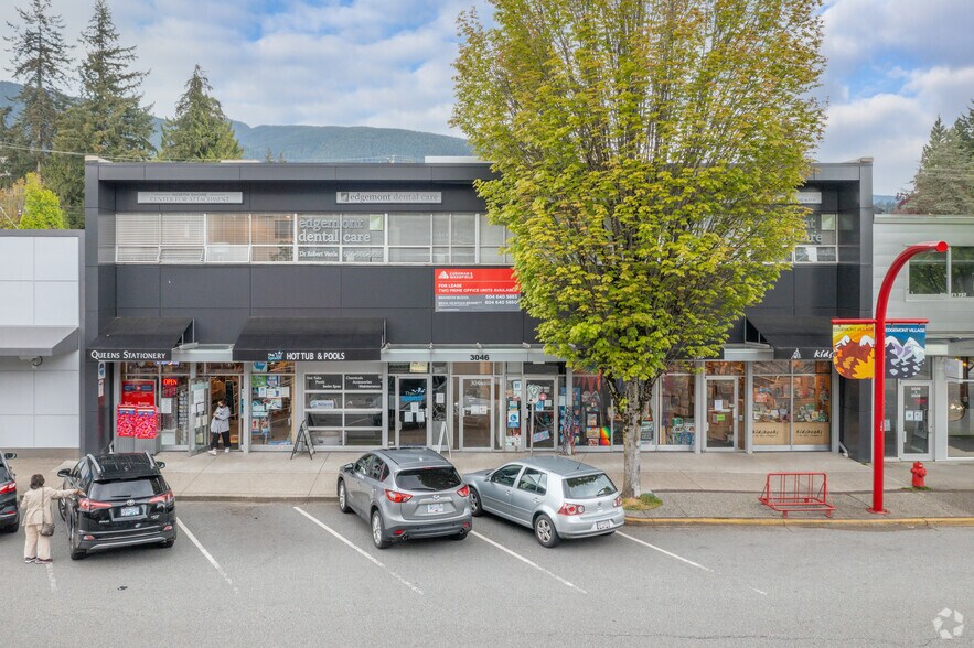 Primary Photo Of 3044 Edgemont Blvd, North Vancouver Storefront Retail Office For Lease
