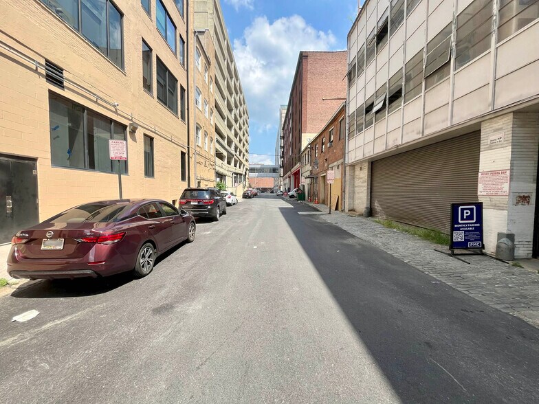 More Photos Of 310-314 Guilford Ave, Baltimore Parking Garage For Sale