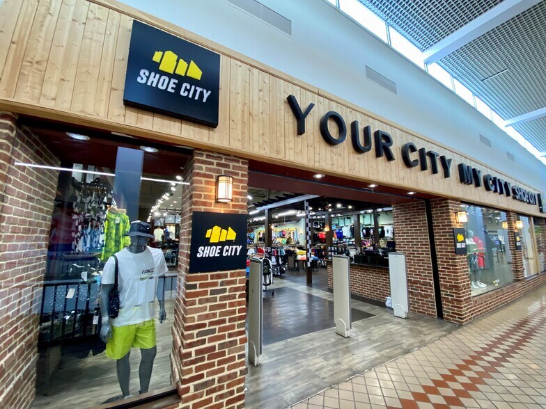 More Photos Of 3737 Branch Ave, Hillcrest Heights Office For Lease