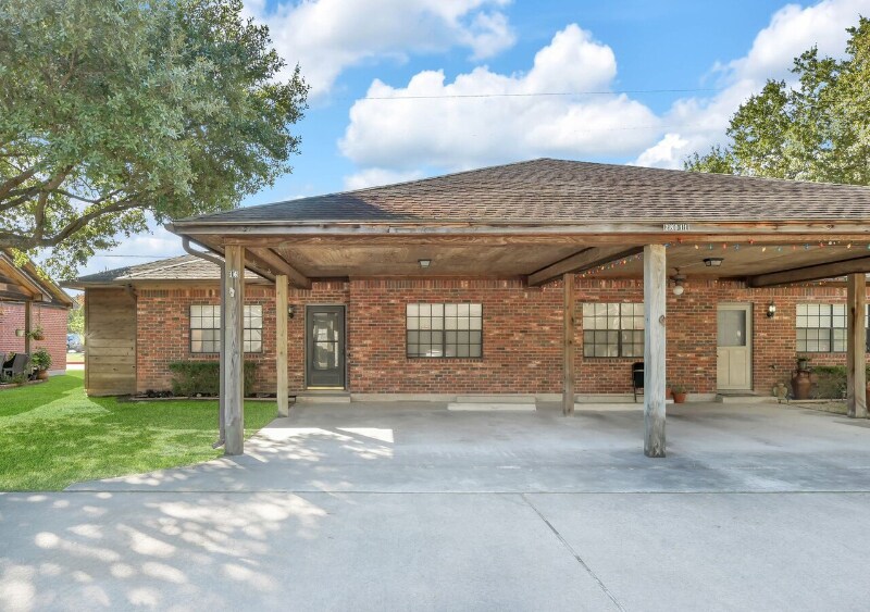 More Photos Of 28011 Johnson Rd, Tomball Apartments For Sale