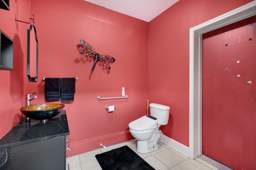 More Photos Of 8796 S US Highway 231, Brookston Specialty For Sale