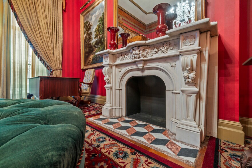 More Photos Of , Baltimore Office For Sale