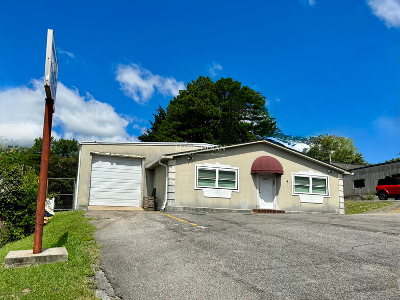 Primary Photo Of 130 W Valley Ave, Birmingham Warehouse For Lease