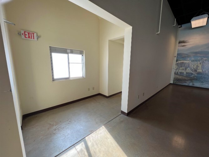 More Photos Of 3851 Eglin St, Rapid City Convenience Store For Lease