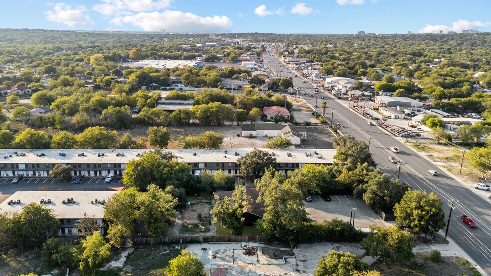 More Photos Of 1213 Bandera Rd, San Antonio Daycare Center For Sale