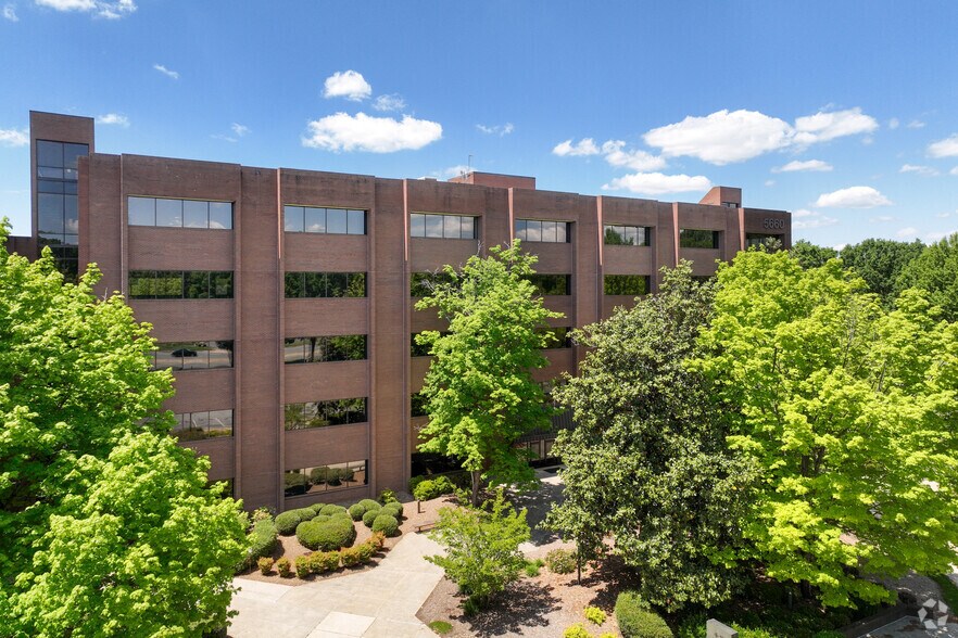 More Photos Of 5620 University Pky, Winston-Salem Unknown For Lease