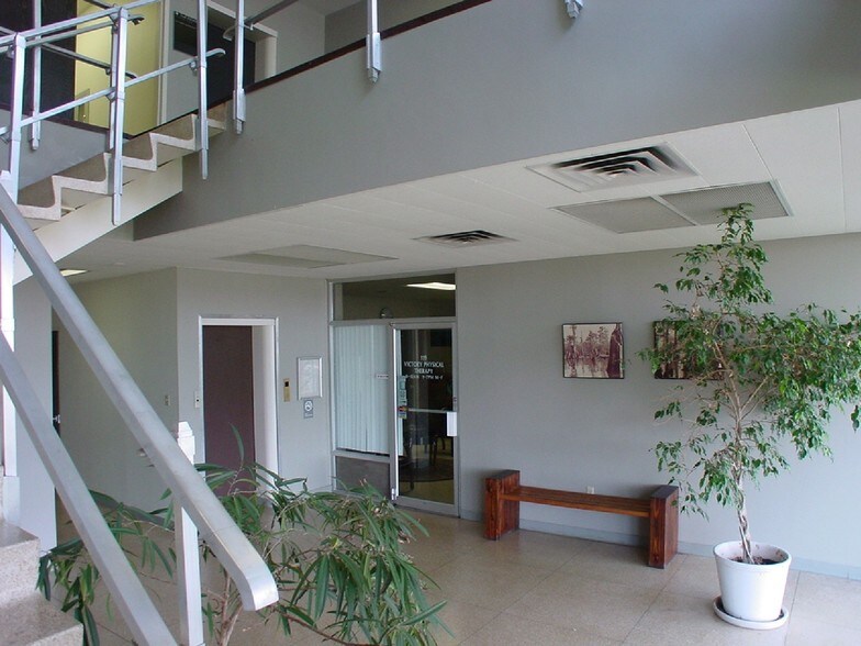 More Photos Of 6554 Florida Blvd, Baton Rouge Office For Lease