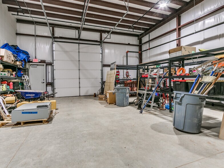 More Photos Of 8890 S Sunnylane Rd, Oklahoma City Flex For Sale