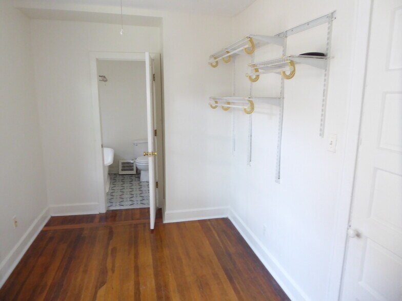 More Photos Of 1327 W 67th St, Cleveland Apartments For Sale