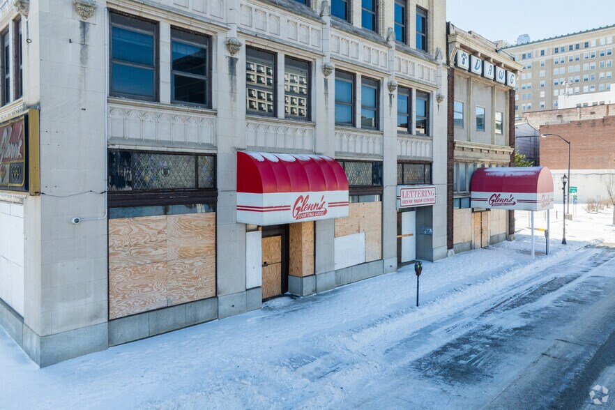 More Photos Of 401 11th St, Huntington Unknown For Sale