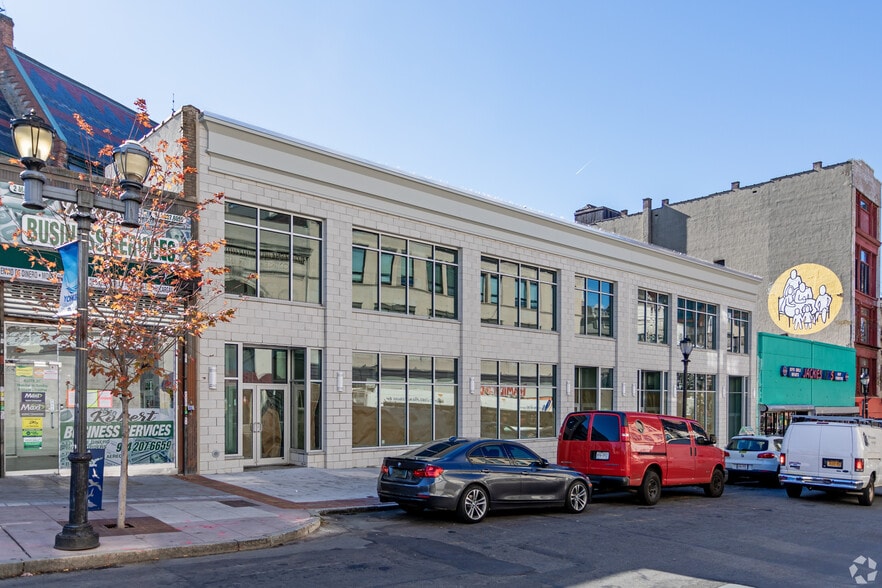 More Photos Of 2-4 Main St, Yonkers Storefront For Lease