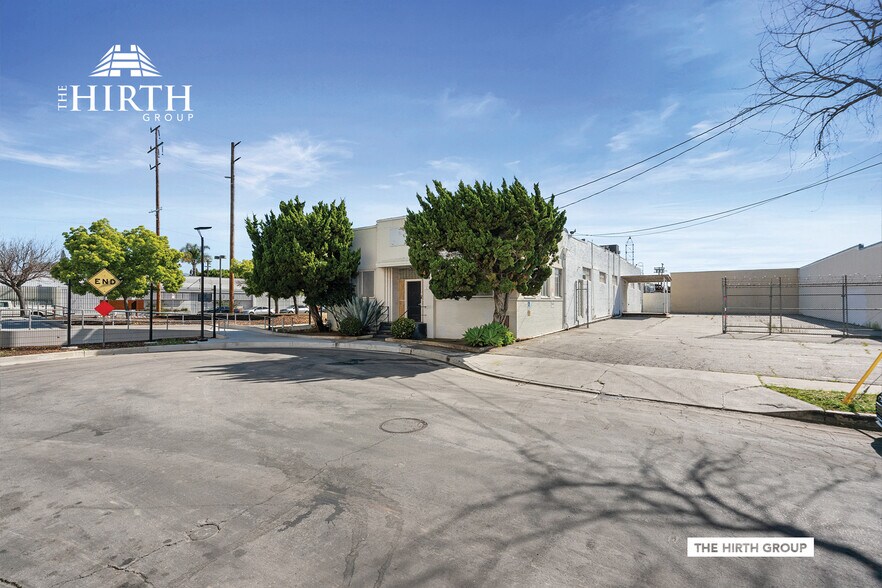 Primary Photo Of 5358 Cartwright Ave, North Hollywood Warehouse For Sale