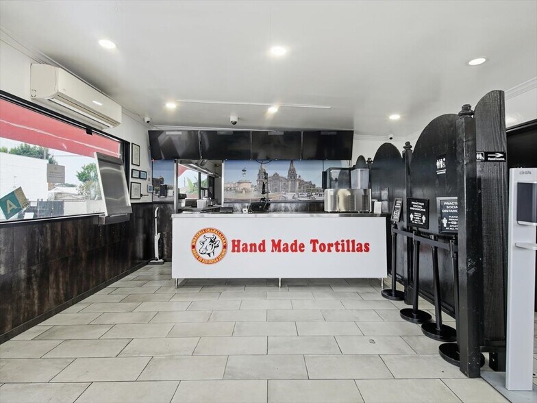 More Photos Of 11919 Garfield Ave, South Gate Restaurant For Sale