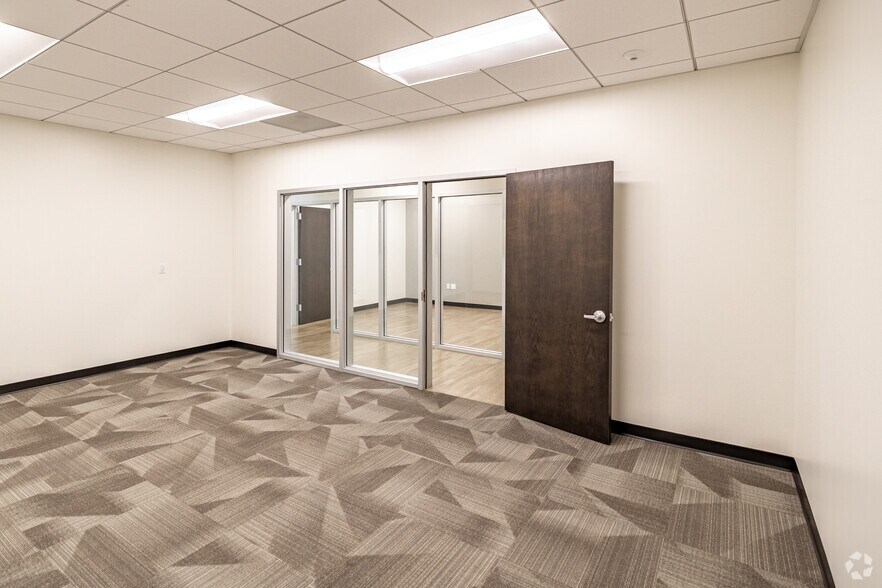 More Photos Of 3159-3169 Red Hill Ave, Costa Mesa Unknown For Lease