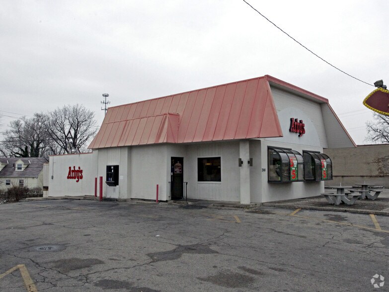 More Photos Of 2848 Salem Ave, Dayton Fast Food For Lease
