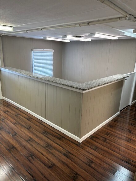 More Photos Of 4877 N Graytown Rd, Converse Warehouse For Lease