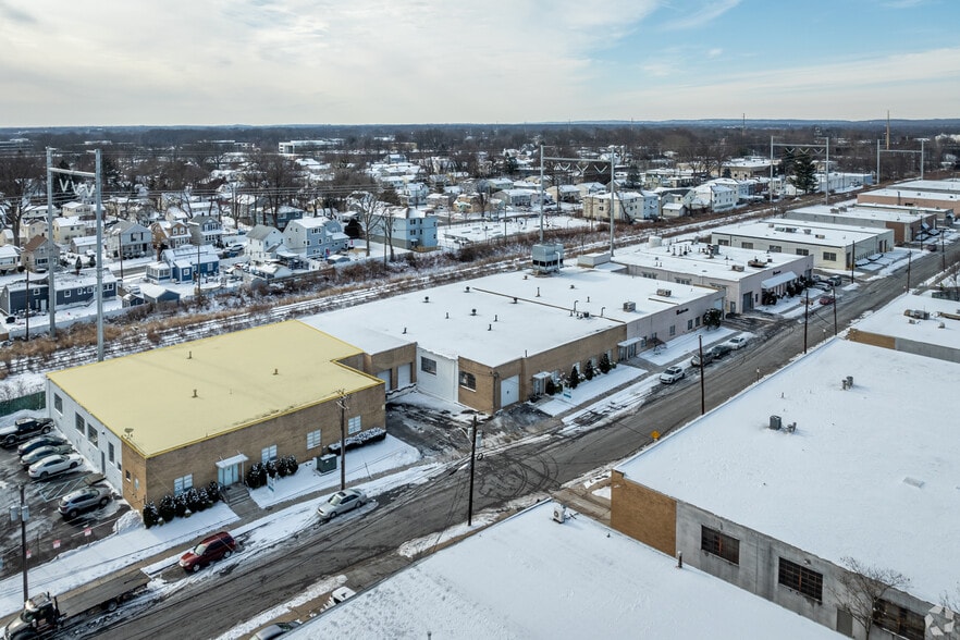 Primary Photo Of 312 Cox St, Roselle Manufacturing For Lease
