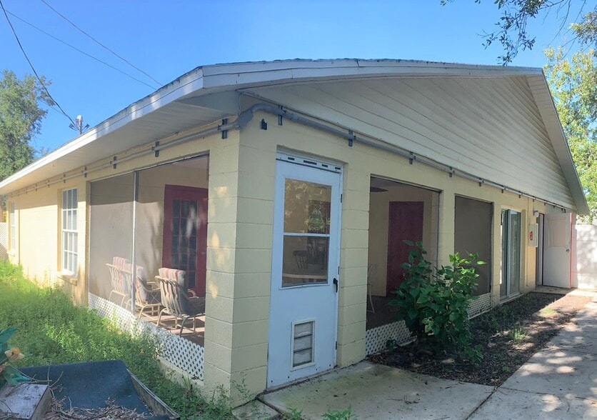 More Photos Of 5426 18th St W, Bradenton Assisted Living For Sale