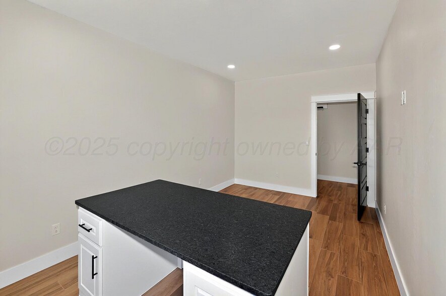 More Photos Of 8581 Cargo Ln, Amarillo Flex For Sale