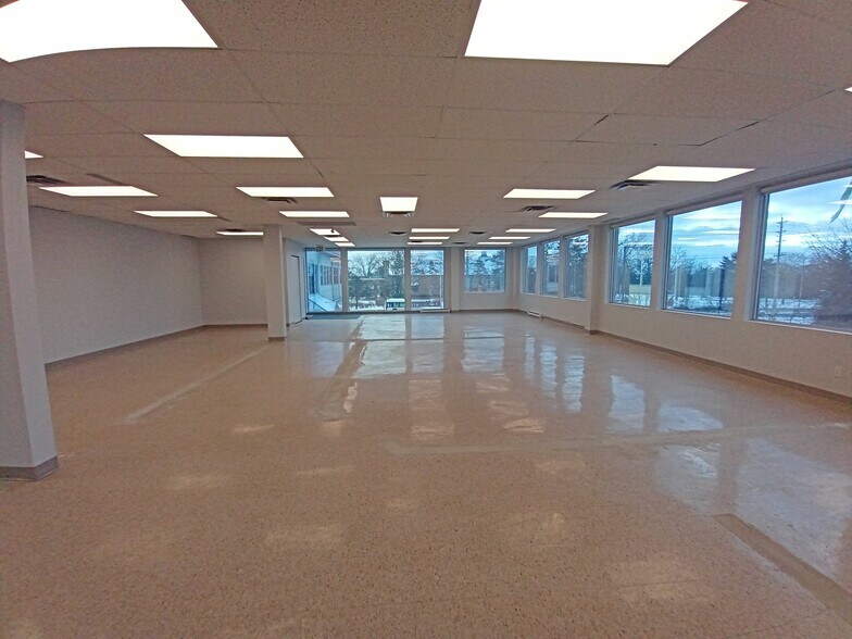 More Photos Of 745 Montreal Rd, Ottawa Medical For Lease
