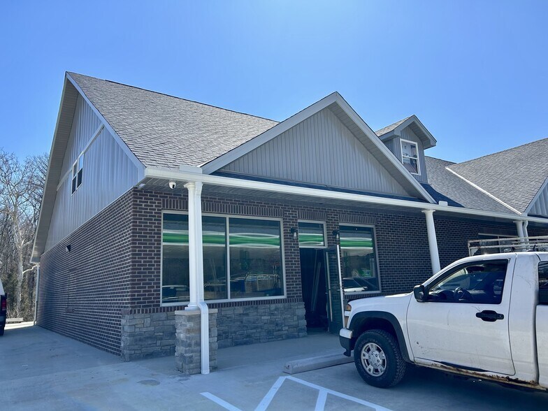 More Photos Of 4428 Olive Branch Stonelick, Batavia Convenience Store For Lease