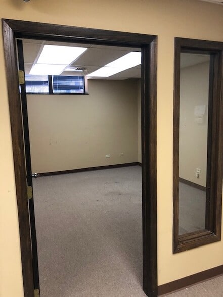 More Photos Of 3612 Lincoln Hwy, Olympia Fields Office For Lease