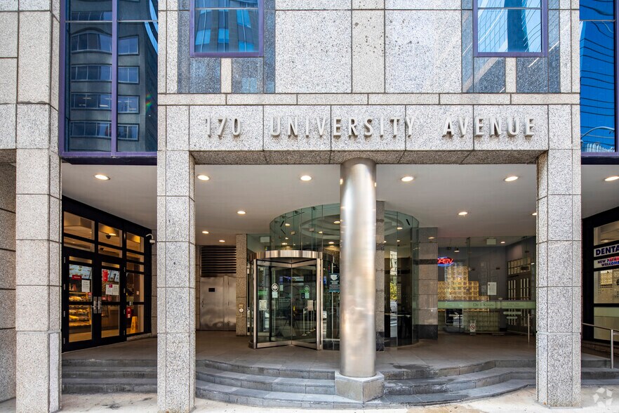 More Photos Of 170 University Ave, Toronto Office For Lease