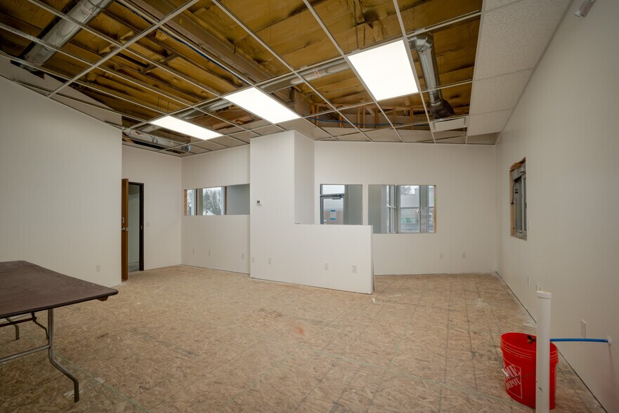 More Photos Of 508 E Houghton Ave, West Branch Freestanding For Sale