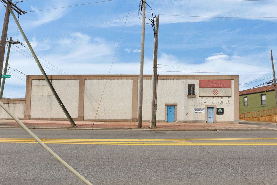 More Photos Of 771 St. Clair Ave, Columbus Warehouse For Lease