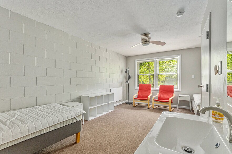 More Photos Of 56968 Dailey Rd, Dowagiac Shelter For Sale