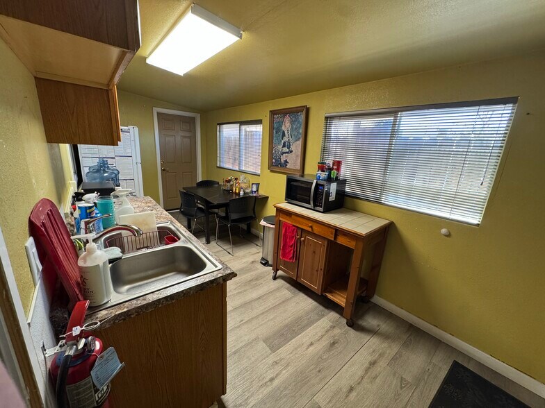 More Photos Of 1190 Ryland St, Reno Medical For Lease