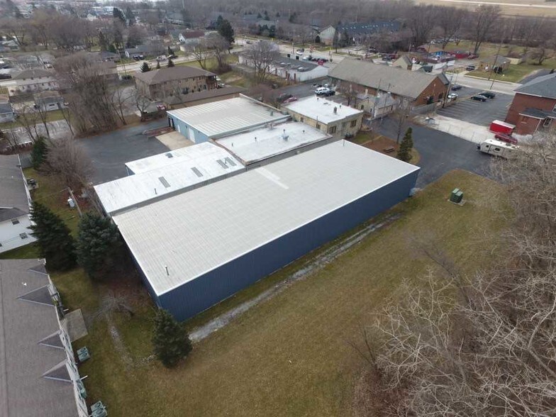 More Photos Of 3737 Douglas Ave, Racine Manufacturing For Lease
