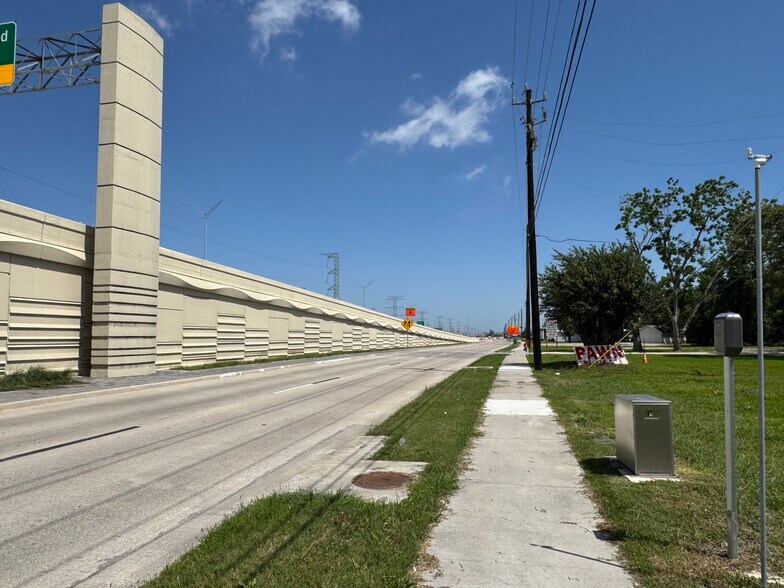 More Photos Of 2818 Bayport Blvd, Seabrook Land For Sale