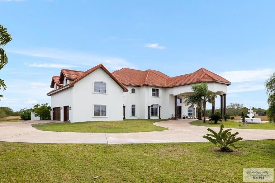 More Photos Of 25219 Bass Blvd, Harlingen Lodge Meeting Hall For Sale