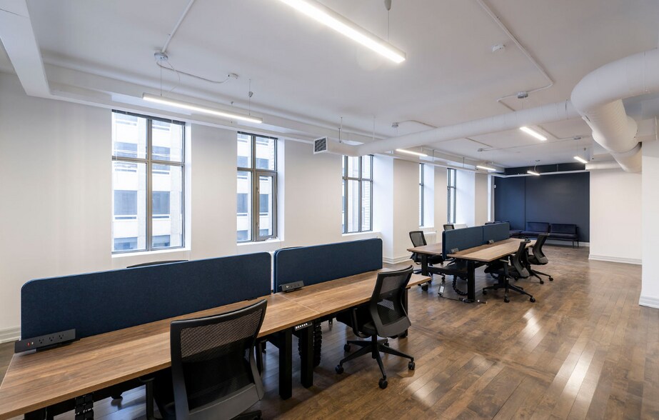More Photos Of 372 Bay St, Toronto Office For Lease