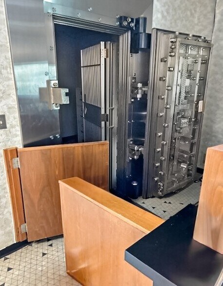 More Photos Of 408 Pacolet St, Jonesville Office For Sale