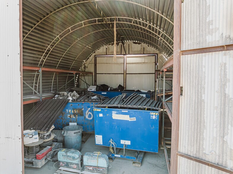 More Photos Of 824 Poplar St, Carlin Industrial For Sale