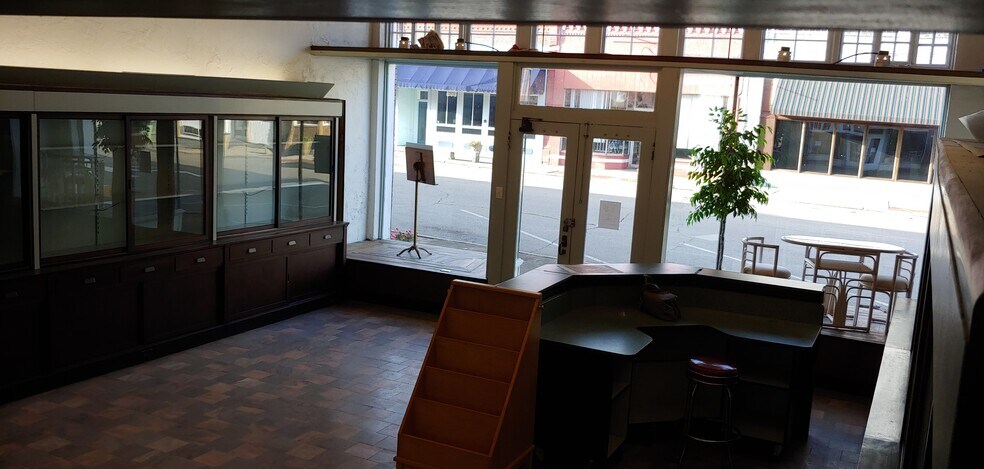 More Photos Of 35 W Main St, Hamlet Storefront For Sale