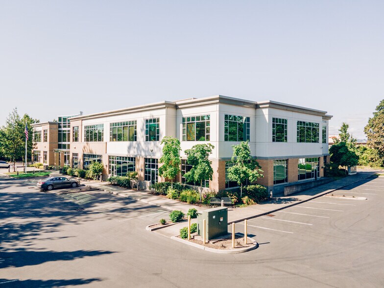 Primary Photo Of 11740 SW 68th Pky, Tigard Office For Lease