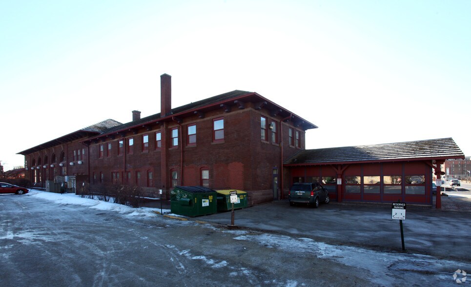 More Photos Of 100 SW 4th St, Des Moines Office For Sale