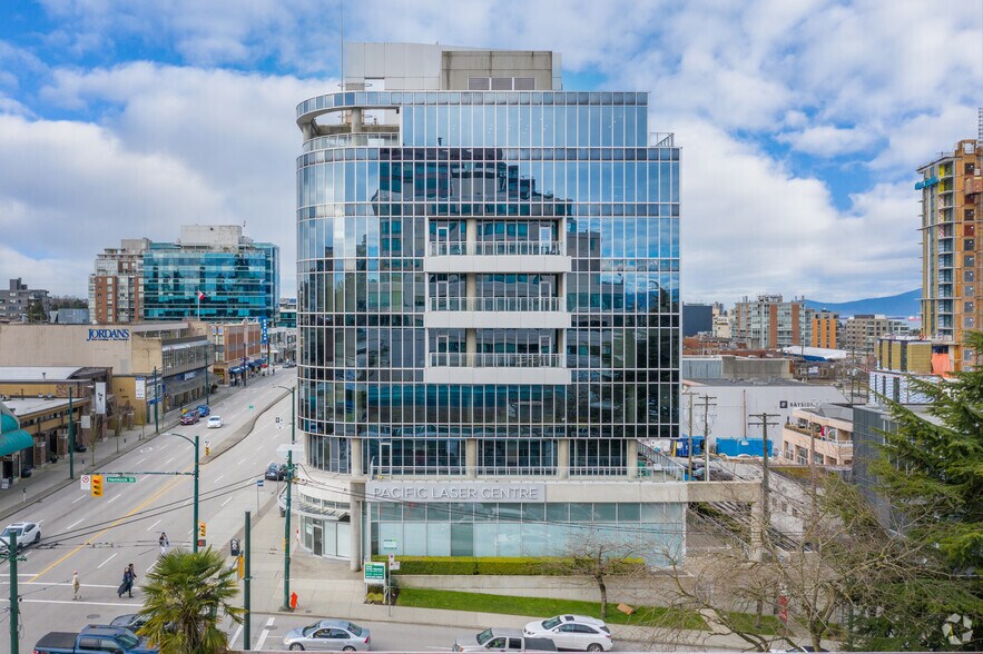 More Photos Of 1401 W Broadway, Vancouver Office For Lease