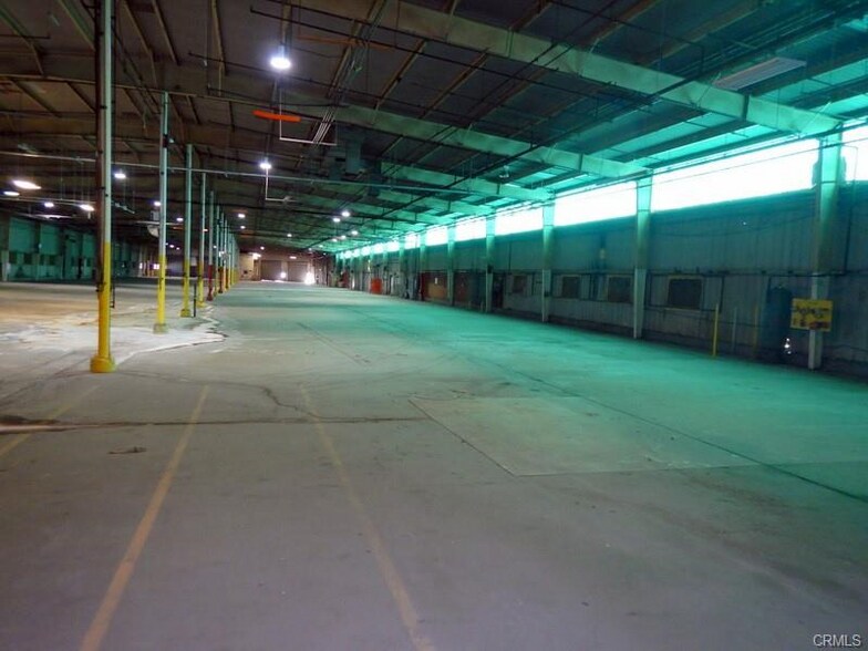 More Photos Of 2777 N State Highway 59, Merced Manufacturing For Lease