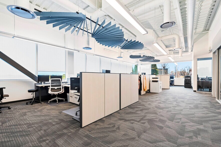 More Photos Of 1120 S Rackham Way, Meridian Office For Sale