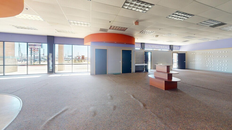 More Photos Of 4501 State Line Ave, Texarkana Unknown For Lease