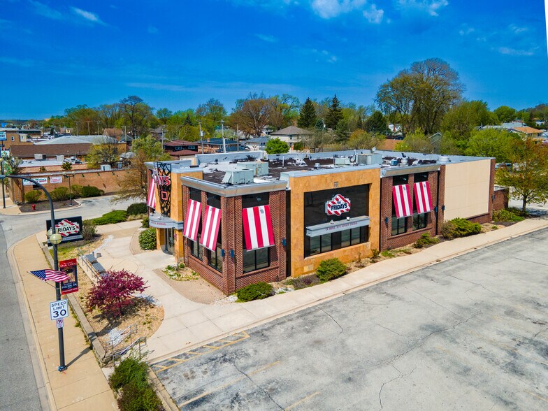 More Photos Of 5420 W 95th St, Oak Lawn Restaurant For Lease