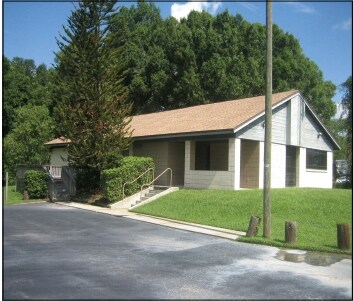 More Photos Of 8406 N US Highway 301, Tampa Showroom For Lease