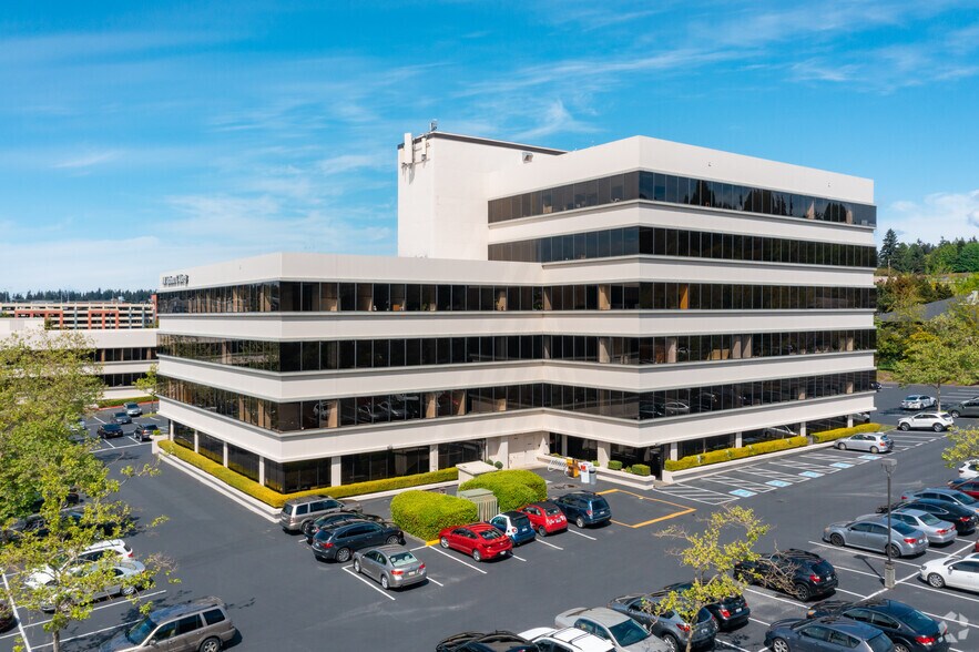 More Photos Of 115 NE 100th St, Seattle Unknown For Lease