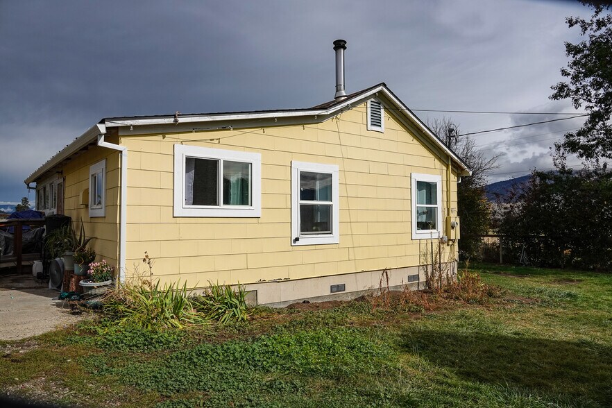 More Photos Of 3501 S State Highway 3, Etna Land For Sale