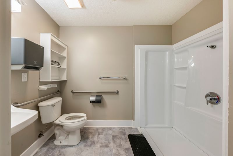 More Photos Of 80 Miller St, Centerburg Congregate Senior Housing For Lease