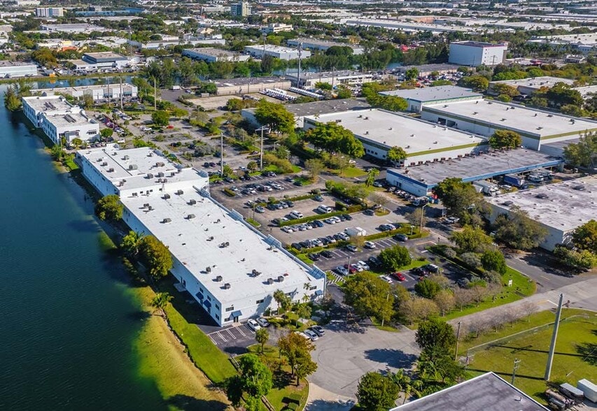 More Photos Of 9000 NW 15th St, Doral Warehouse For Sale